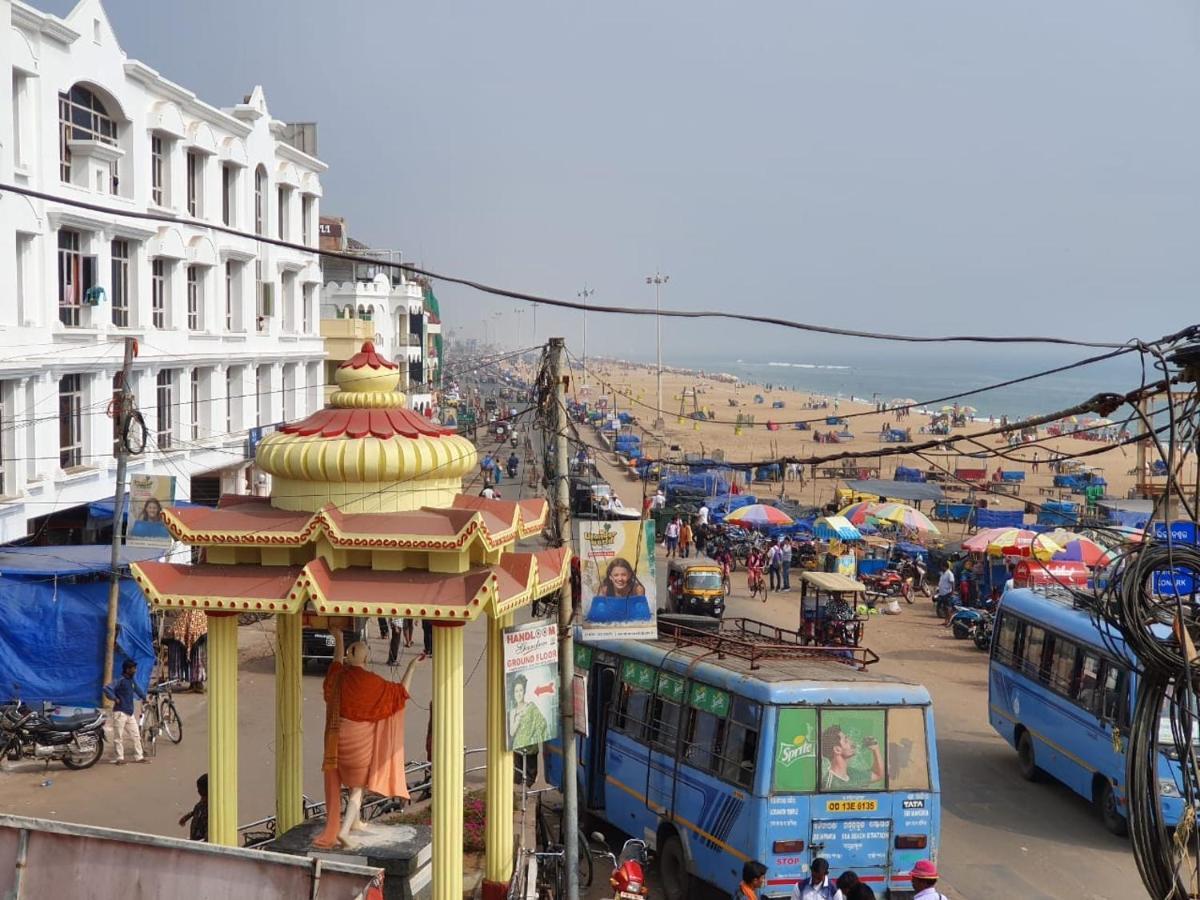 Shreekhetra Hotel Puri Bagian luar foto